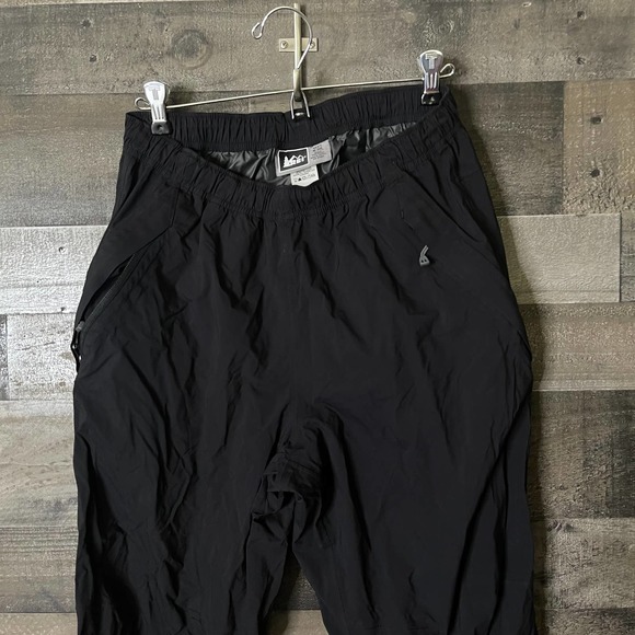 SOLD REI Co-op Ultra Light Pants Medium - Picture 2 of 6